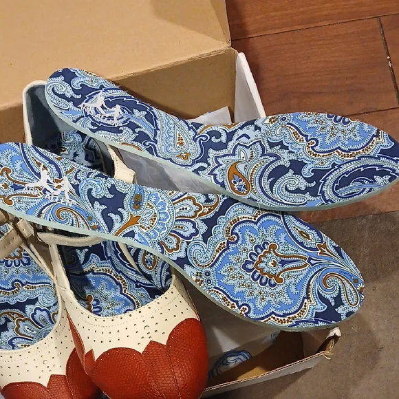 Aris Allen Swing Dance Shoes. - Picture 5 of 9